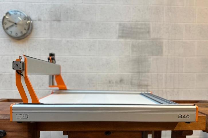 Fraiseuse CNC Stepcraft D840, Bricolage & Construction, Outillage | Fraiseuses, Neuf, Électrique, Routeur, Enlèvement ou Envoi