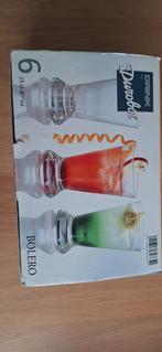 Nieuw nieuw nieuw cocktailglas, Verzamelen, Glas en Drinkglazen, Ophalen of Verzenden, Nieuw