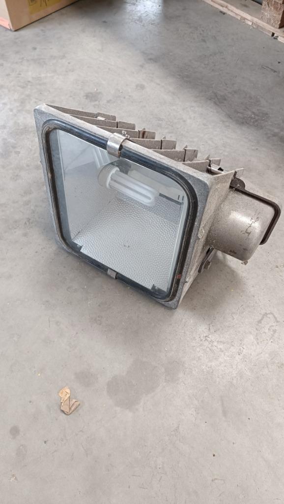 Grote Philips breedstraler, Doe-het-zelf en Bouw, Bouwverlichting, Gebruikt, Lamp met armatuur, 200 tot 500 watt, Met statief