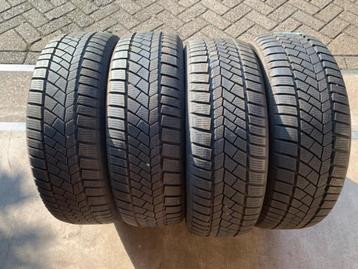 4X CONTINENTAL WINTERBANDEN 205 55 R18 * 96H 6-6,5MM  beschikbaar voor biedingen