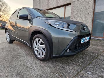 Toyota Aygo X automaat, Auto's, 4 zetels, Stof, 3 cilinders, https://public.car-pass.be/vhr/16f866e5-0f44-4787-8ff3-60bbfd0e1c2d