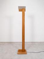 Brutalist floorlamp / vloerlamp, Maison & Meubles, Lampes | Lampadaires, Bois, 150 à 200 cm, Utilisé, Enlèvement ou Envoi