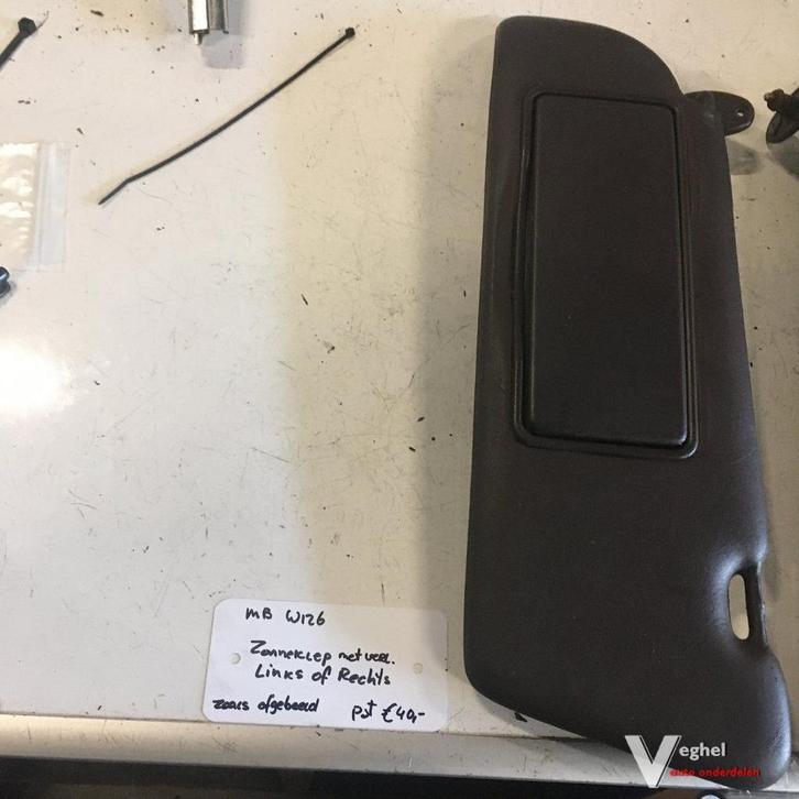 Mercedes W126 Zonneklep Links of Rechts met verlichting  Kle, Auto-onderdelen, Interieur en Bekleding, Gebruikt, Ophalen of Verzenden
