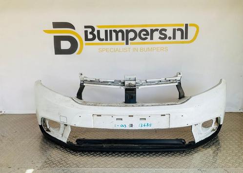 Bumper Dacia Sandero 17-20 6620224038R Voorbumper 1-G3-13685, Auto-onderdelen, Carrosserie, Bumper, Voor, Gebruikt, 6 maanden garantie