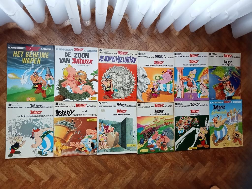 Strips van Asterix en Obelix, Boeken, Stripverhalen, Gelezen, Ophalen of Verzenden