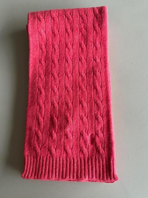 Ralph Lauren cableknit sjaal felroze, Kleding | Dames, Mutsen, Sjaals en Handschoenen, Zo goed als nieuw, Sjaal, Ophalen of Verzenden