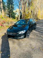 Volvo V60 147 000 km 2018 euro 6 avec de nombreuses options, Autos, Cuir, Euro 6, Boîte manuelle, Noir