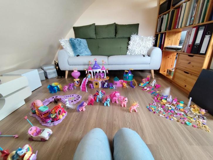 My Little Pony set, Kinderen en Baby's, Speelgoed | Actiefiguren, Zo goed als nieuw, Ophalen