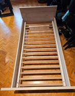 lit pour tout-petit, Enlèvement ou Envoi, Utilisé, Matelas