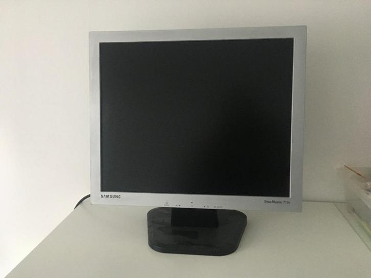 VGA Samsung computer scherm 17 inch, Computers en Software, Monitoren, Gebruikt, HDMI, Ophalen