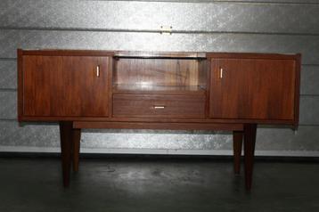 vintage commode 