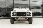 Land Rover Defender 110 DCPU - 1st Owner * ONLY 5000 KM * ai, Auto's, 90 kW, 122 pk, Gebruikt, Zwart