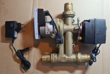 LK 811 ThermoMat 2.0W laadunit/mengklep beschikbaar voor biedingen