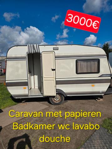 Caravan Hobby met papieren wc Voortent camping stacaravan 5m