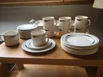 Vintage koffie en eetservies, Huis en Inrichting, Keuken | Servies, Ophalen, Keramiek, Zo goed als nieuw, Bord(en)