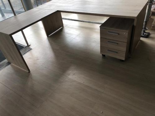 bureau lichte eik massief naturel kleur, Huis en Inrichting, Bureaus, Zo goed als nieuw, Bureau, Ophalen of Verzenden