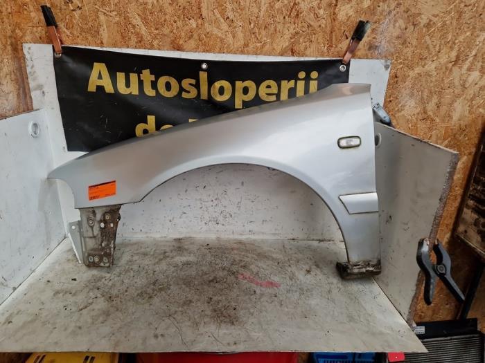 Scherm links-voor van een Audi A4, Auto-onderdelen, Carrosserie, Audi, Gebruikt, 3 maanden garantie, Ophalen of Verzenden