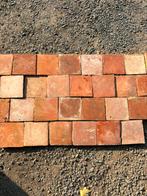 Lot eeuwenoude terracotta tegels, Antiek en Kunst, Ophalen