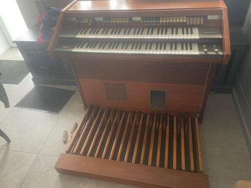 Eminent 650 classic orgel, Muziek en Instrumenten, Orgels, Gebruikt, Orgel, 3 klavieren, Ophalen