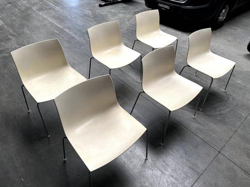 Designstoelen Arper Catifa 46 (6 stuks), Huis en Inrichting, Stoelen, Zo goed als nieuw, Vijf, Zes of meer stoelen, Kunststof