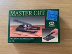 Outil de coupe -Master cut, Ophalen