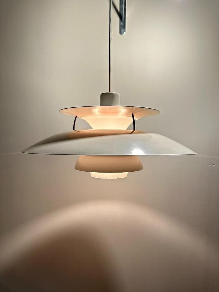 PH5 Poul Henningsen for Louis Poulsen, Antiek en Kunst, Antiek | Verlichting, Ophalen of Verzenden