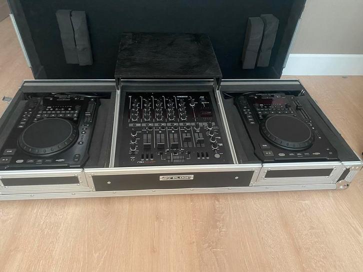 Dj draaitafels, Muziek en Instrumenten, Dj-sets en Draaitafels, Zo goed als nieuw, Reloop, Ophalen