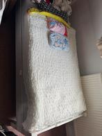 Eénpersoonsbed met  matras, donsdeken en nachtkastje, Huis en Inrichting, Ophalen, Gebruikt, Matras