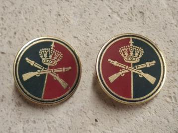 Insigne belgisch leger infanterie kraaginsignes beschikbaar voor biedingen