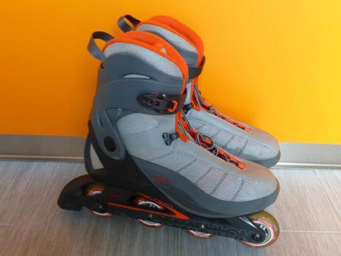 ② Rollers pour homme (pointure 45) DECATHLON — Patins à roulettes alignées  — 2ememain