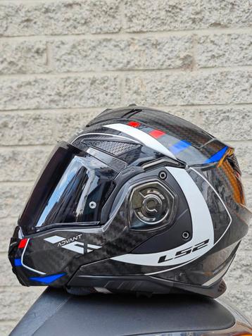 ls2 advant x carbon volledige helm beschikbaar voor biedingen