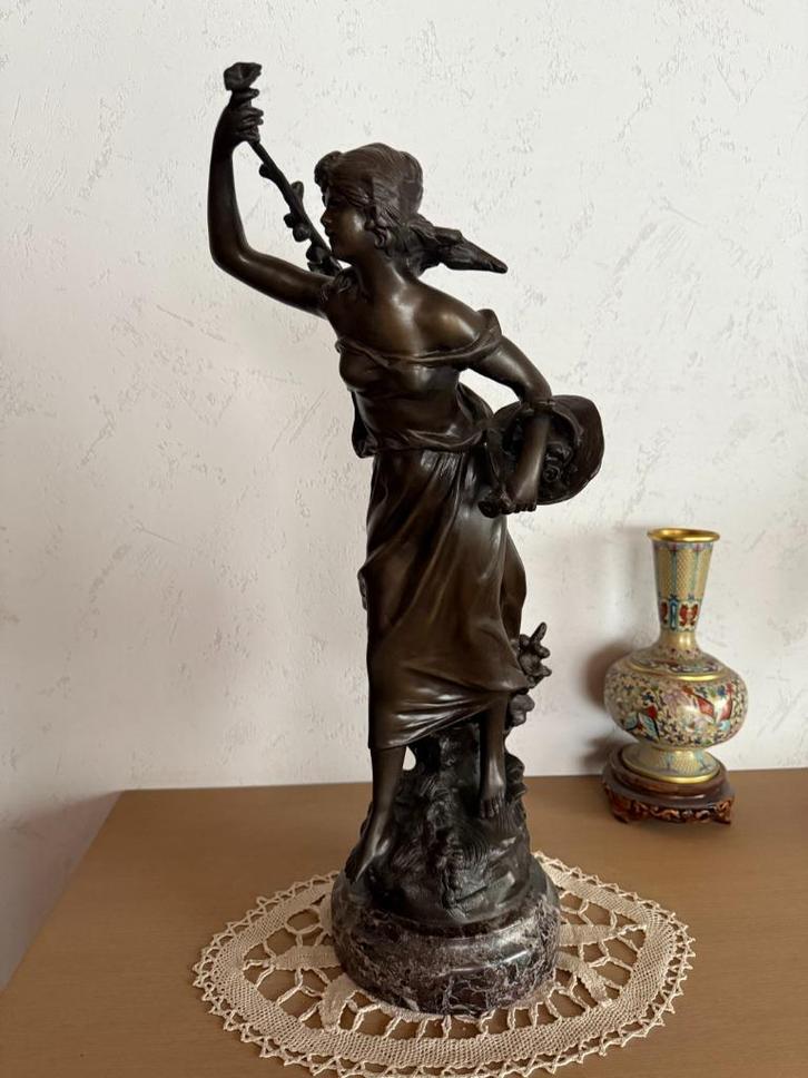Bronzen beeldenset - Le Printemps" & "L’Été - Auguste Moreau, Antiek en Kunst, Kunst | Beelden en Houtsnijwerken, Ophalen