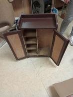 Armoire ancienne à accrocher au mur, Enlèvement