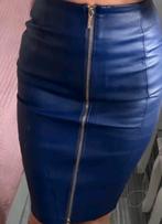 Langere blauwe leren rok met rits maat S, Kleding | Dames, Rokken, Ophalen of Verzenden, Zo goed als nieuw, Maat 36 (S)