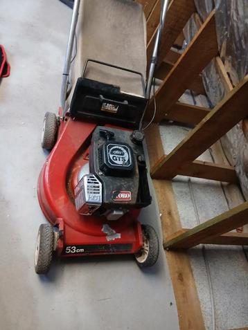 Grasmaaier toro met werk  beschikbaar voor biedingen