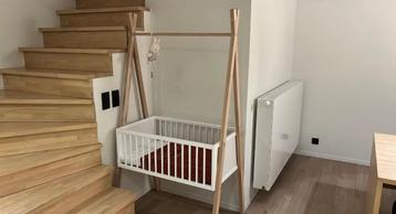 Childhome tipi wieg 50cm x 90cm inclusief matras beschikbaar voor biedingen