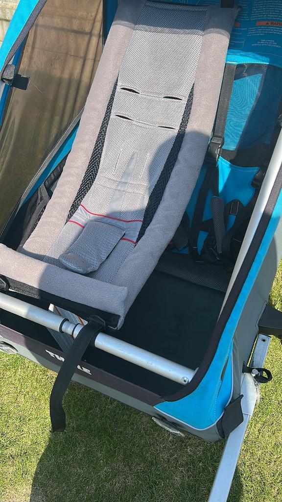Thule Fietskar Coaster XT met Infant Sling, Fietsen en Brommers, Fietsaccessoires | Aanhangwagens en Karren, Gebruikt, Kinderkar