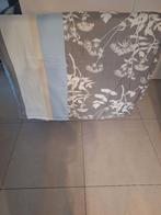 Couvre lit 190x190cm, Maison & Meubles, Comme neuf, Enlèvement, Autres types, Bleu