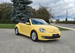 VW Beetle Cabrio 1.2i Benz. Aut.** 32.000 km ** Garantie 12M, Auto's, Stof, Cabriolet, Parkeersensor, MyCar