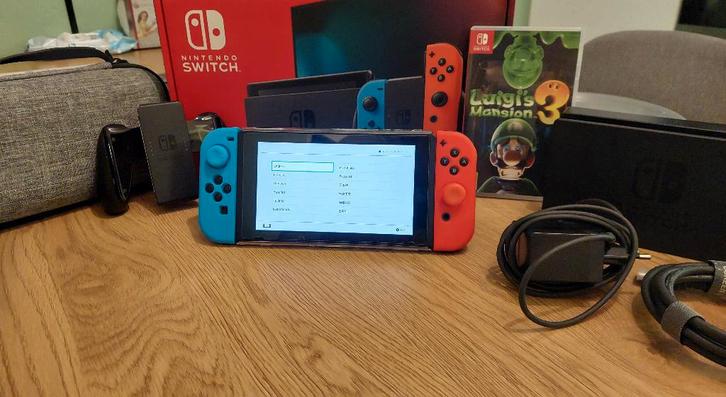 Nintendo Switch (V2) + 512GB + Luigi’s Mansion 3 + Extra's, Games en Spelcomputers, Spelcomputers | Nintendo Switch, Gebruikt