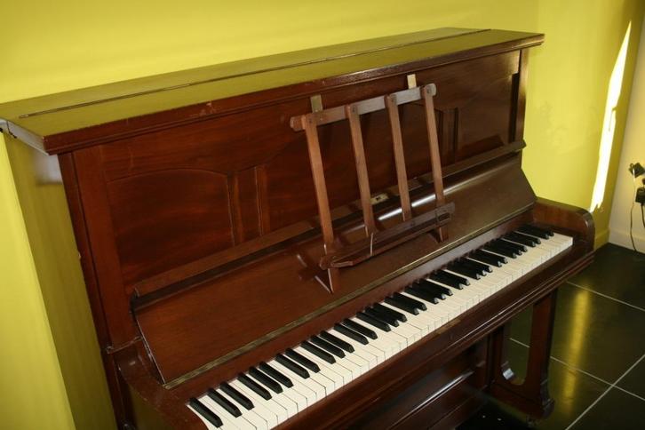 Piano, Muziek en Instrumenten, Piano's, Gebruikt, Piano, Bruin, Ophalen