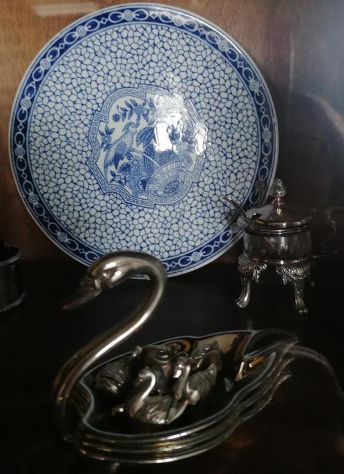 Lots de vaisselles en porcelaine ancienne, argenterie et cri, Antiek en Kunst, Antiek | Porselein, Ophalen