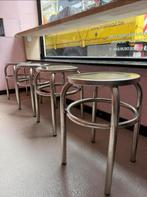 Krukjes/ stoel cafe stijl, Ophalen