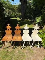 Brutalist massief houten Tiroler stoelen, solid pine chair, Gebruikt, Overige kleuren, Ophalen of Verzenden, Vier