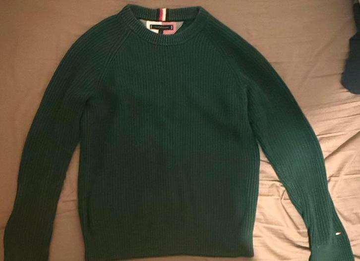 Pull Tommy Hilfiger - Taille S - État très correct, Kleding | Heren, Truien en Vesten, Zo goed als nieuw, Maat 46 (S) of kleiner