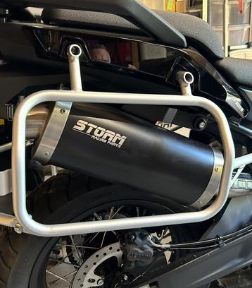 Uitlaat STORM (E-keur) voor KTM adventure 790/890 beschikbaar voor biedingen