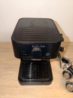 Espresso machine met melk opschuimer., Café moulu, Machine à espresso, Réservoir d'eau amovible, 2 à 4 tasses