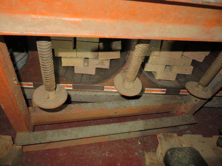 oude hout fineerpers en fineer, Doe-het-zelf en Bouw, Gereedschap | Overige machines, Ophalen