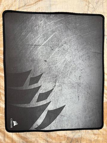 Tapis de souris corsair, Enlèvement ou Envoi, Comme neuf