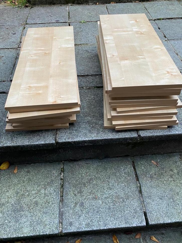 Tablettes Ikea pour étagères, Maison & Meubles, Armoires | Étagères, Utilisé, Enlèvement